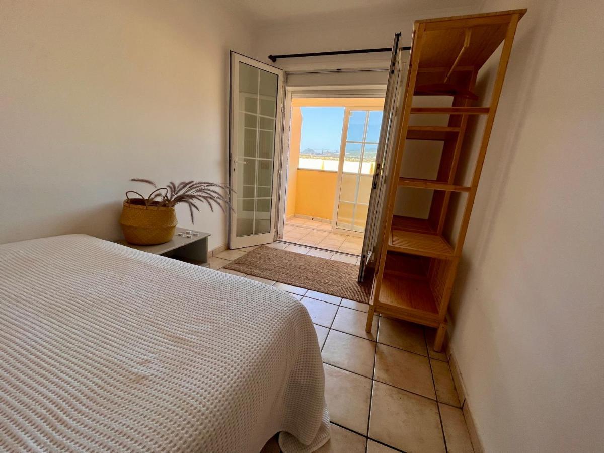 Integral 5 Coliving Bed & Breakfast El Medano  Exterior photo